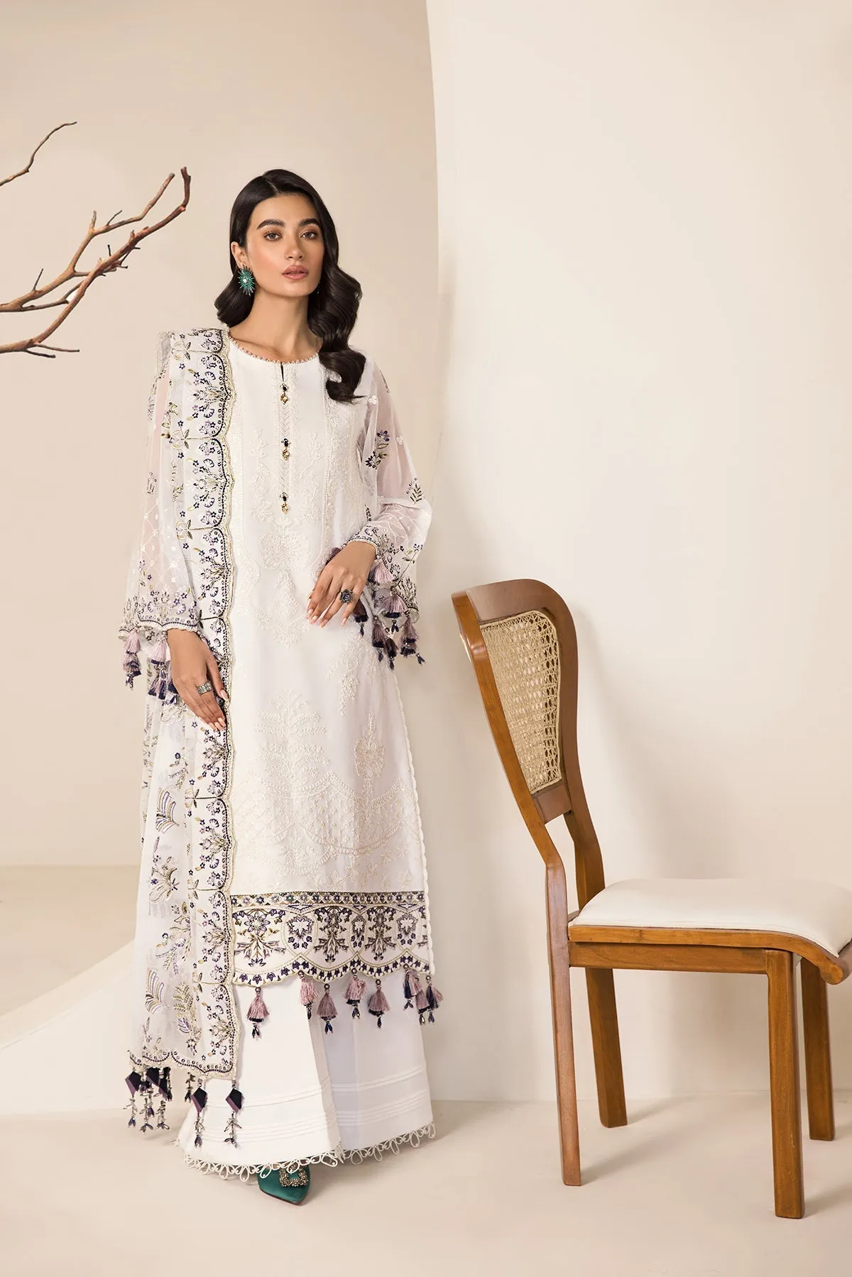 Alizeh Lamhay Festive Formal Collection – Embroidered Chiffon White - V15D07 - Abar