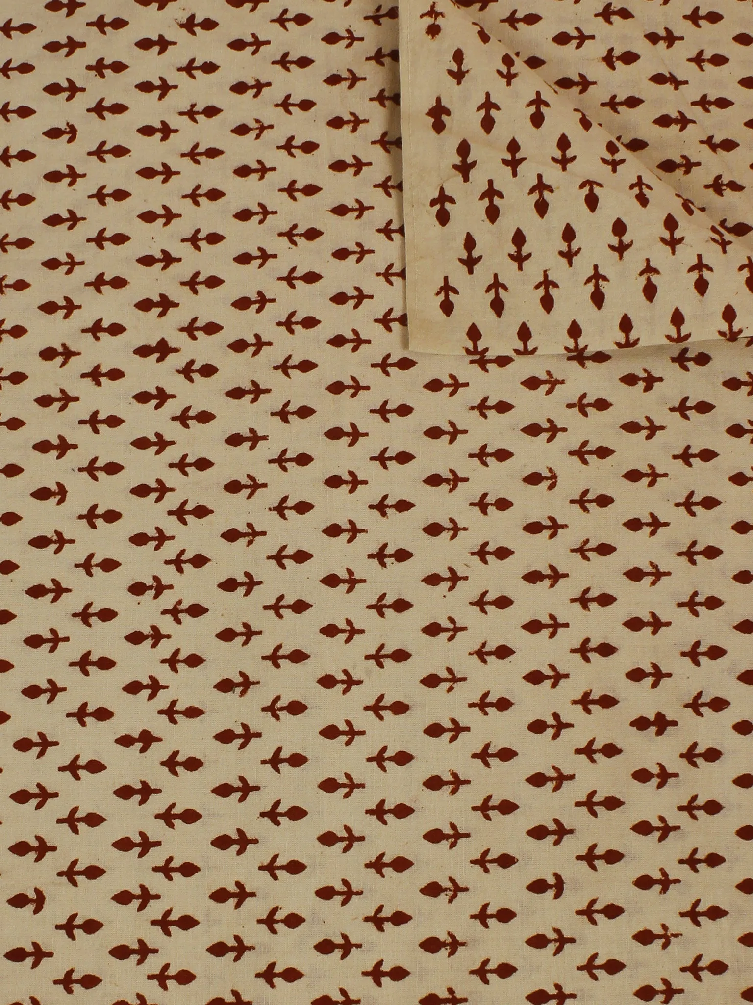 Beige Red Hand Block Printed Cotton  Cambric Fabric Per Meter - F0916061