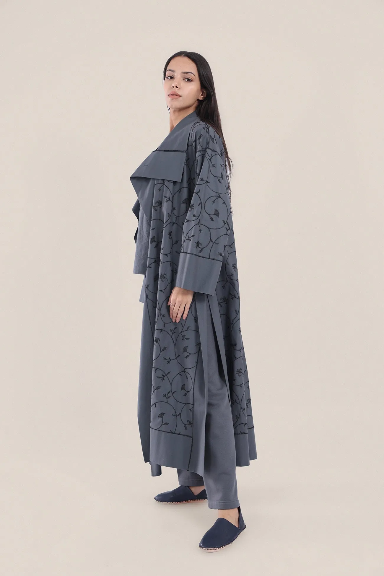 Embroidered long-sleeve cotton coat