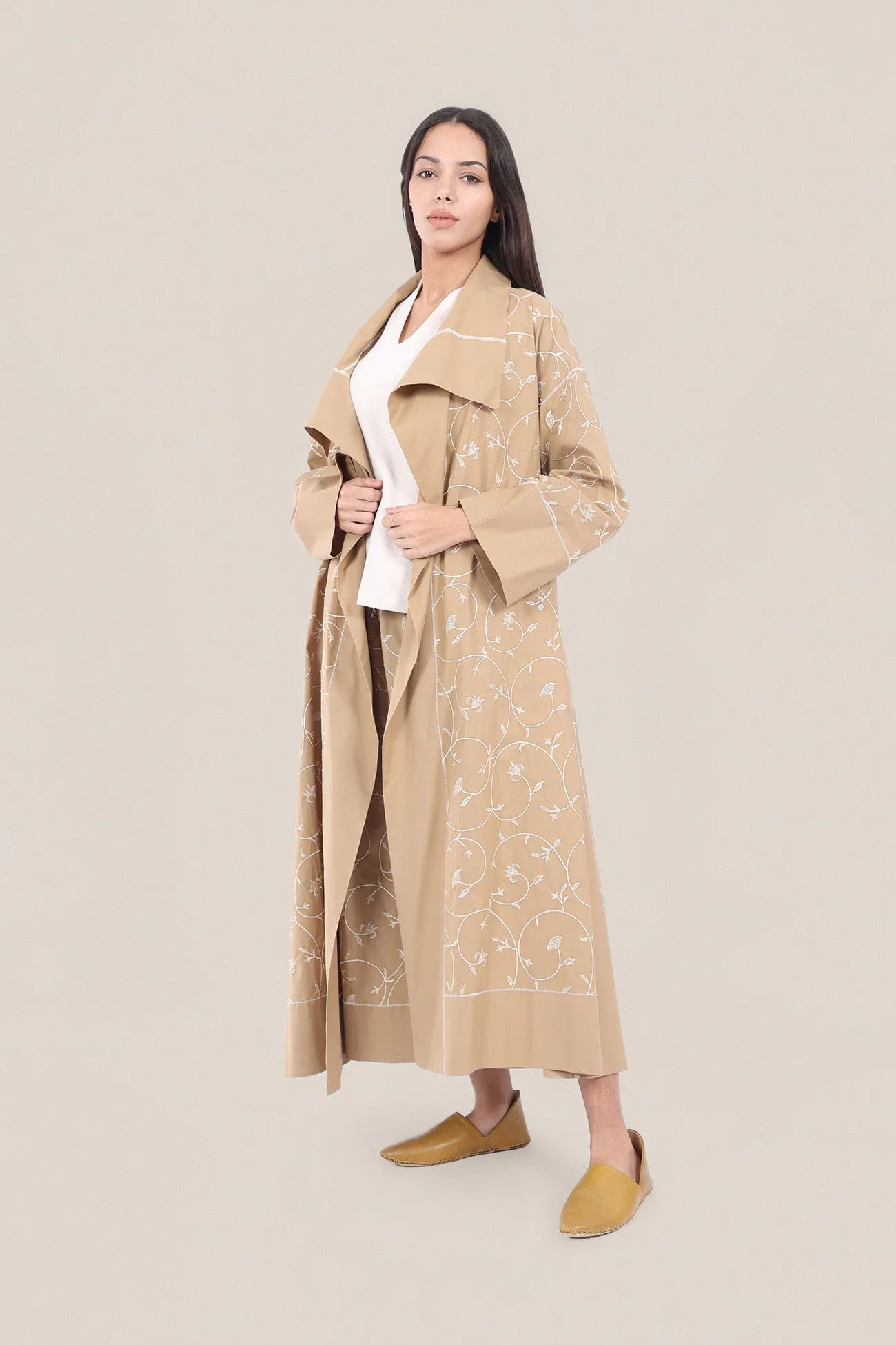 Embroidered long-sleeve cotton coat