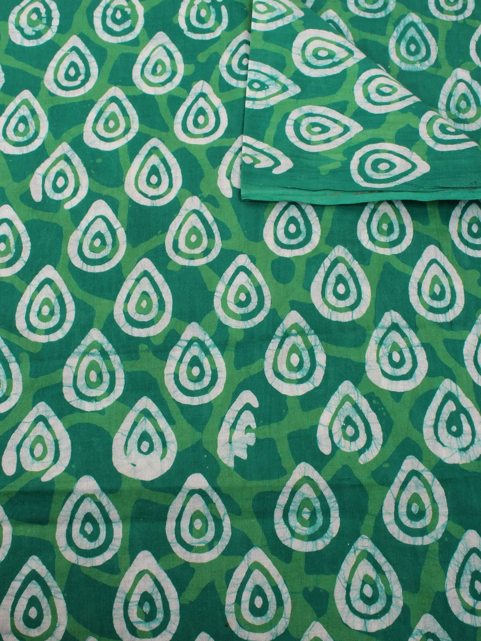 Green White Natural Dyed Hand Block Printed Cotton Fabric Per Meter - F0916324