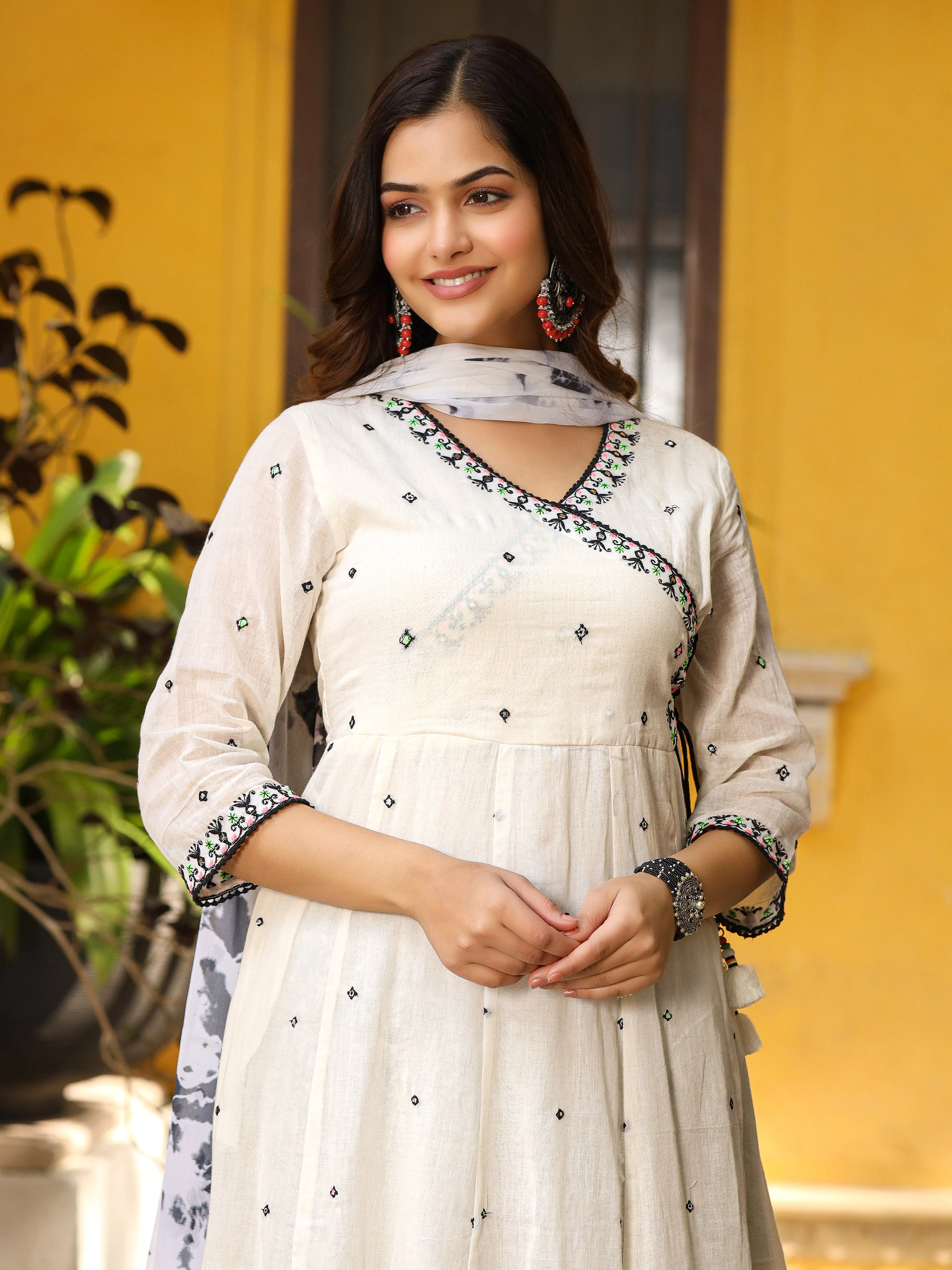 Jashvi Off-White & Black Pure Cotton Angrakha Kurta Palazzo & Dupatta With Thread & Mirror Work